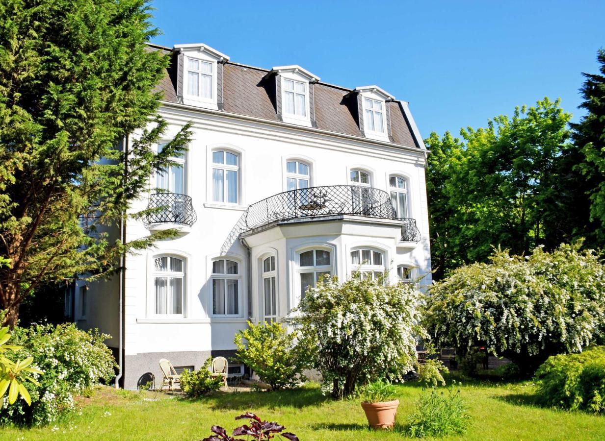 Villa Im Ostseebad Baabe Ngoại thất bức ảnh